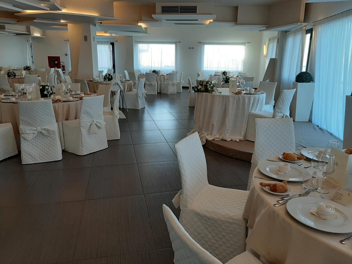 Tus'Hotel Castel di Tusa Bagian luar foto