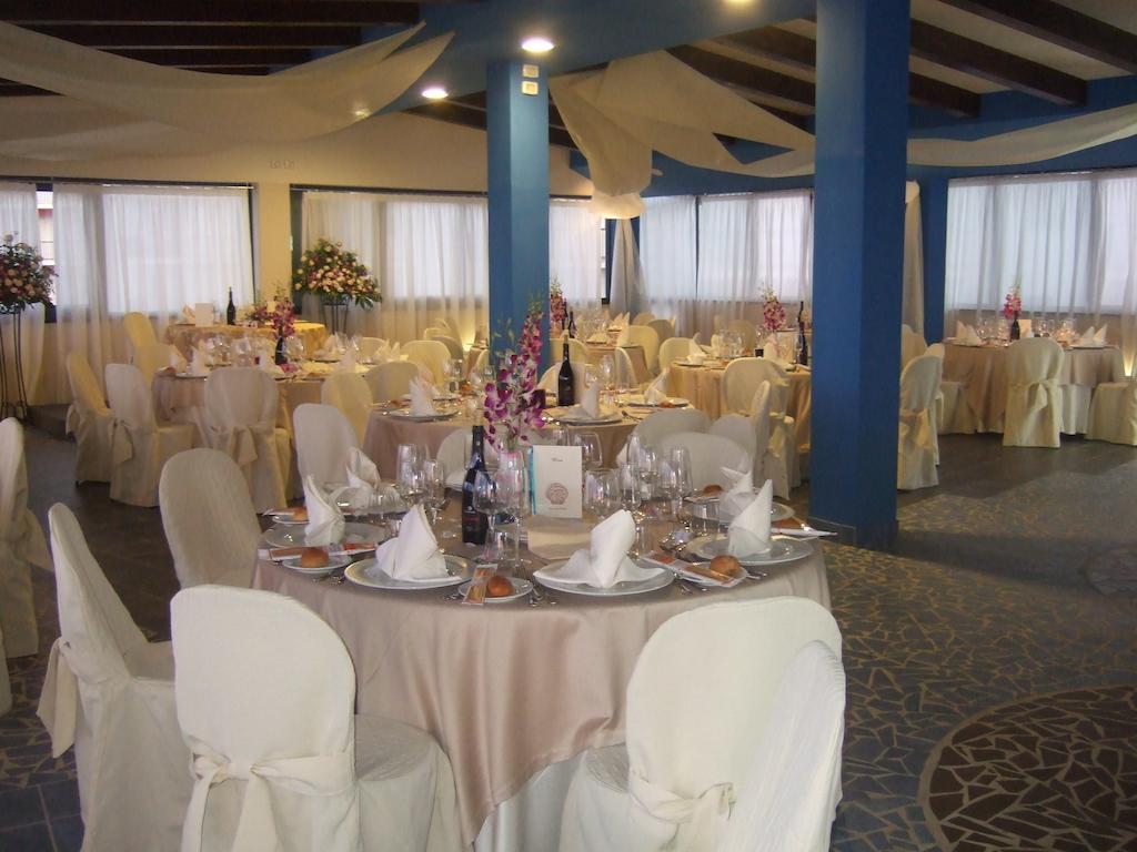Tus'Hotel Castel di Tusa Bagian luar foto